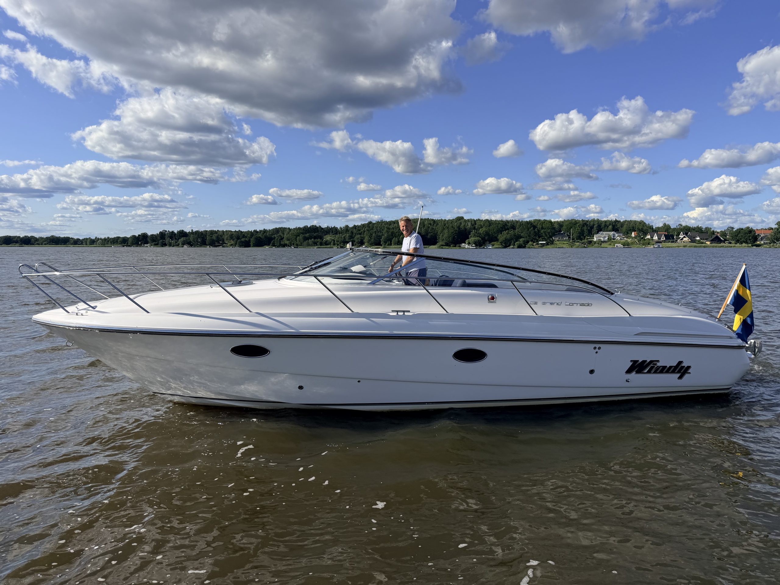 Windy 32 GT